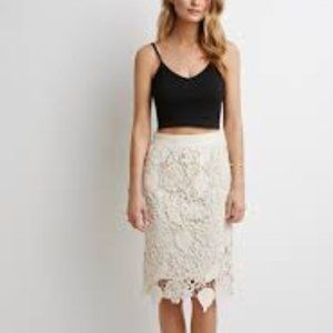 Forever 21 cream embroidered crochet pencil skirt